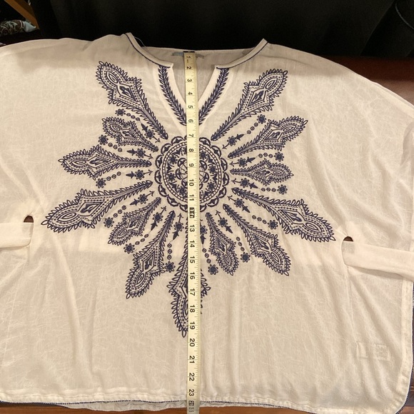 Cecico gauzy, flowy top, white with navy embroidered design, S - Picture 7 of 7